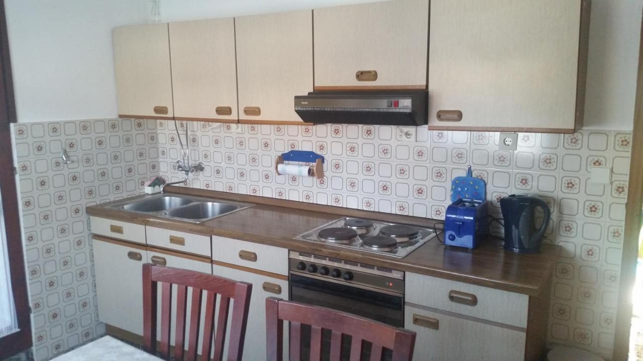 Beach Apartments ปริฟลากา ภายนอก รูปภาพ
