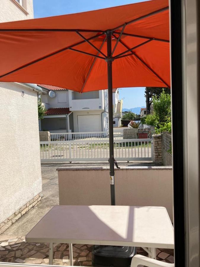Beach Apartments ปริฟลากา ภายนอก รูปภาพ
